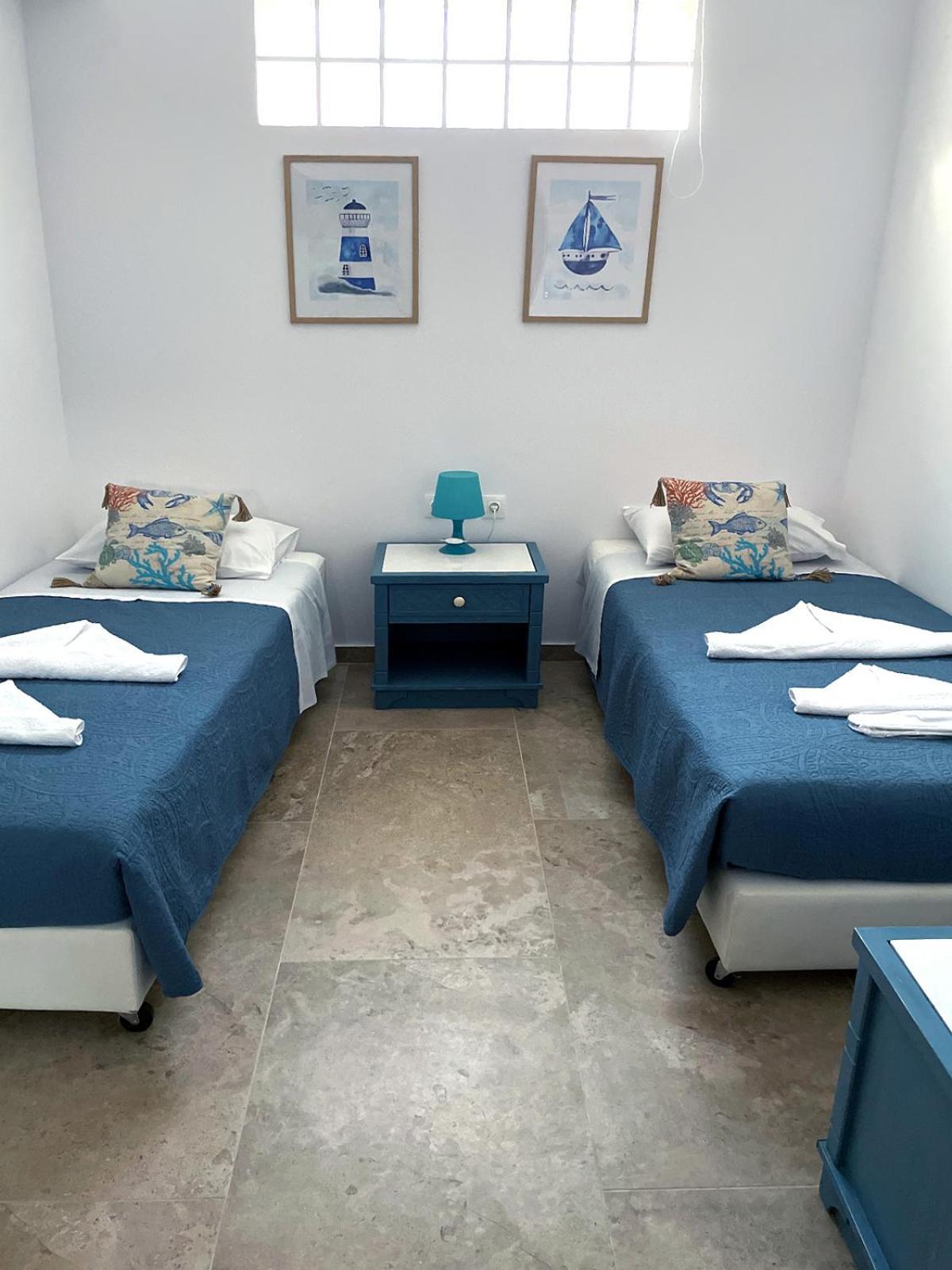 Odysseus Boutique Apartment Hermione Extérieur photo